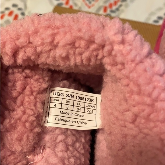 Pink UGGs - Picture 3 of 5